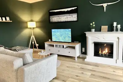 Image de Holiday apartment \"Auszeit am See\" - In the Mecklenburgische Schweiz Nature Park, directly on the lake.