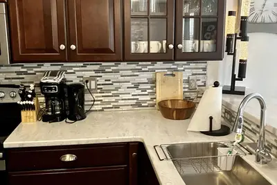 Image de ❤Available Now. 2b\/2b. Quiet Oasis. Fast Wi-Fi, Pet Friendly