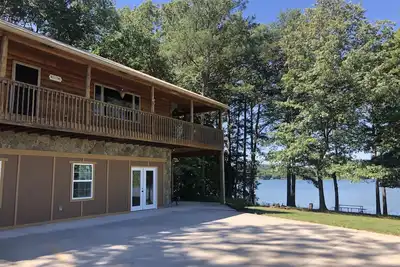 Image de Unwind on Cherokee Lake Cabin with Private Dock