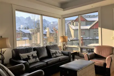 Image de Relaxing Mountain Retreat, Corner Views, Sleeps 8