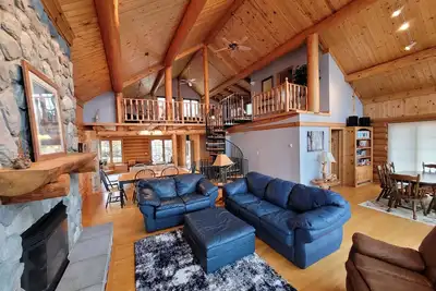 Image de Panoramic Island studded views! Spectacular ledge rock setting!