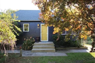 Image de Cottage off of Pilottown Road in Lewes