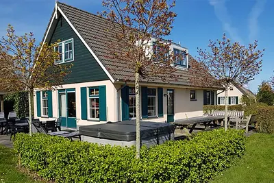 Image de Belle maison Ă Vlagtwedde avec sauna