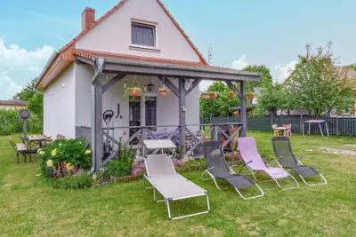 Image de Belle maison à Nowe Warpno avec cuisine