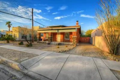 Image de Historic University Area/ Pet Friendly