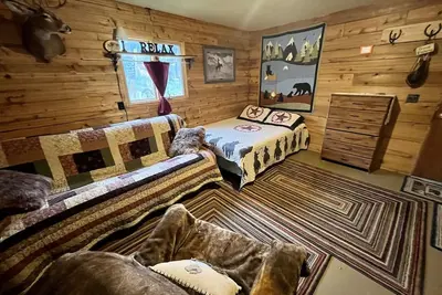 Image de Nez Perce Stay & Play Cabins Unit #1