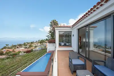Maison de vacances 'Casa Santa Úrsula' avec vue sur la mer, piscine, Wi-Fi et jardin