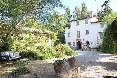 Image de Appartement de vacances pour 4 personnes env. 70 qmà Montone, Lac Trasimène