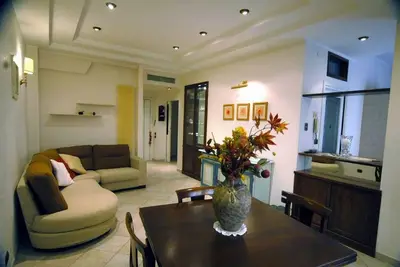 Image de Elegant lodging with garden, A/C, high speed Wi-Fi, near Metro Anagnina, Rome suburb