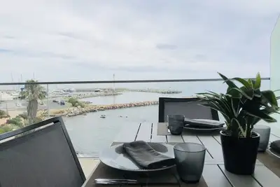 Image de Appartement 2 ch- 5 pers résidence de luxe en front de mer-piscine