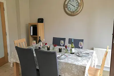 Image de Immaculate 3-Bed House with private secure garden