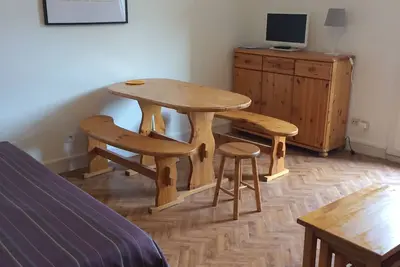 Image de Studio lumineux avec balcon wifi pour 2/4 personnes plein centre