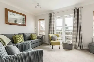 Image de Avalon, Poole - Quatre Chambres Maison, Couchages 7