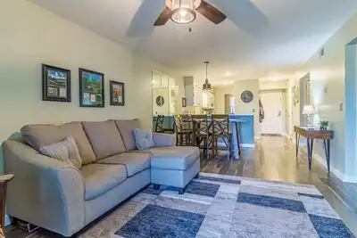 Image de Branson Condo at Pointe Royale with Indoor Pool and Hot Tub on Golf course and c