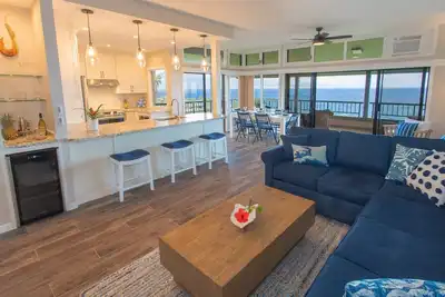 Image de Ridge 1921-22: Rare 3br Luxury Villa w/Ocean Views