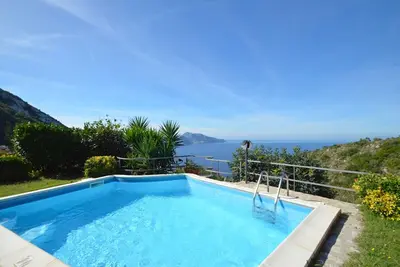 Image de Amore Rentals - Villa Posidonia with Sea View, Swimming Pool and Garden