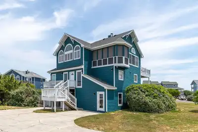 Image de Mermaid Crossing 6 Bedroom Home at Ocean Hill