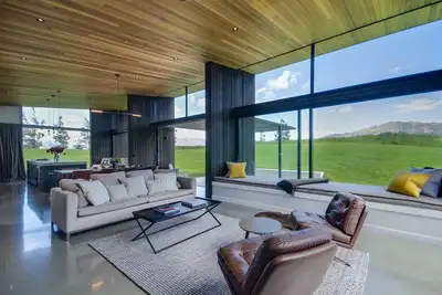 Image de Exclusive modern private retreat - 3 bedroom home