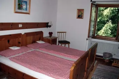 Image de Dreibettzimmer mit Dusche, Wc - Gesundheits- und Biobauernhof Rotbuchner