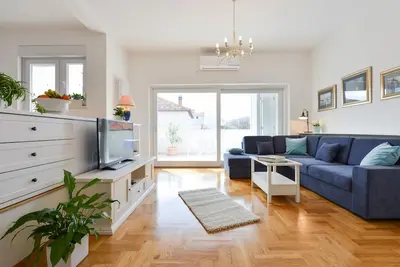 Image de Spacious Chic Residence - 2Bedroom Suite w Terrace