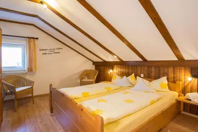 Image de Edelsberg holiday apartment, 2 bedrooms, shower/toilet - Veiter-Hof, farm