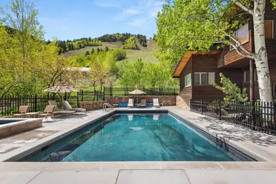 Image de Mountain Queen Condos by iTrip Aspen Snowmass