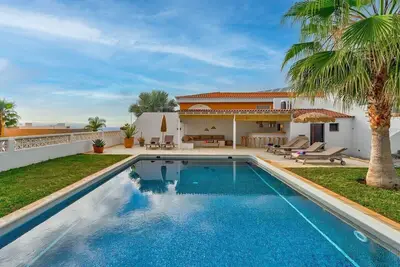 Villa 4 Armeñime - Charming Villa