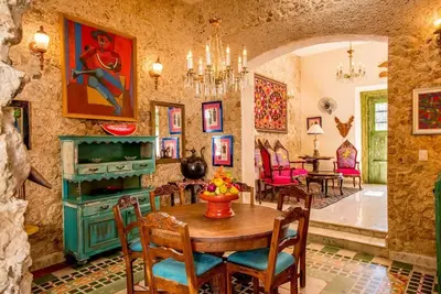 Guaca-Maya House, unique and colorful Experience in the center of Merida