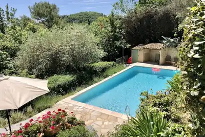Image de Villa climatisée piscine privée au calme absolu proche de tout