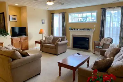 Image de Bay Creek Getaway + Pool + Game Rm + Bikes + Beach