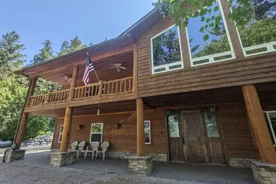 Image de Hanging Rock Get Away