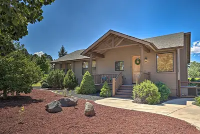 Image de Deck, Bbq & Golf Course Views: Show Low Home