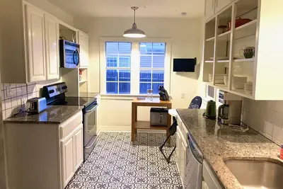 Image de Promo 5% Weekly And 10% Montly\nBrookside Southwestern Adobe Near Gathering Place