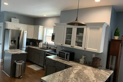 Image de The Bluegrass Bungalow: New Constructed Sleeps 8: 6 beds 2. 5 baths. Handicap ass