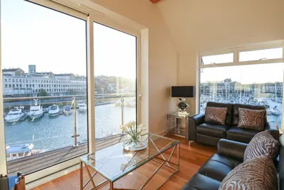 Image de Harbourside Haven Penthouse 1, family friendly in Weymouth