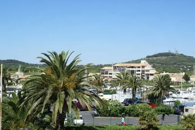 Image de Appartement 4 pers, cuisine équipée, terrasse, parking, Cap d'Agde