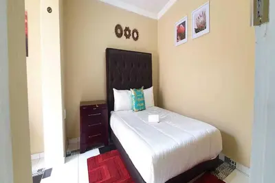 Image de Home Away From Home