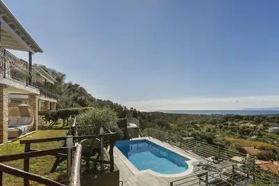Image de Villa Sardinialfonso 1- private pool and sea view of the Gulf of Cagliari