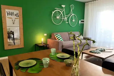 Image de Green Life Elegant Studio in Donizetti residence