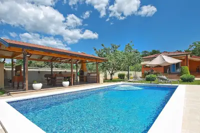 Image de Maison de vacances pour 6 personnes env. 70 qmà Pula, Istrie (Istrische Riviera)