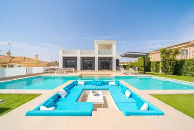 Image de Torremendo - Exclusive and modern holiday house with heated swimming pool
