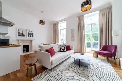 Image de Renovated Bright 1 Bdr Apt w/ Own Balcony