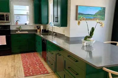 Image de Renovated & Quiet Rancher in Charlottetown