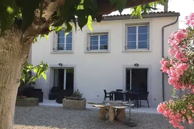 Image de Villa avec piscine privée près du lac à Olonzac