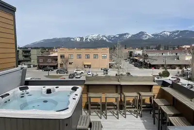 Image de Luxury Whitefish Penthouse w/Hot Tub on Central Ave
