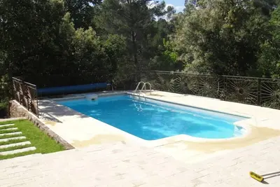 Image de Superbe Villa pays d'Aix en Provence, de 200m² avec piscine au calme sur un terr
