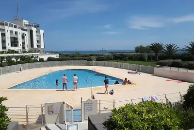 Image de appartement 34 m2 tout confort bien situé en bord de mer