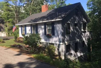 Image de A fabulous vacation awaits! Great family home!