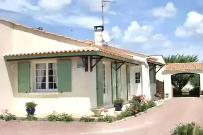 Image de A 300m du port.