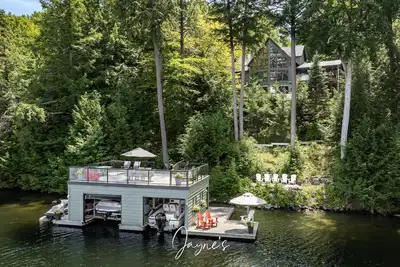 Image de Peace and Quiet on Little Lake Joseph!